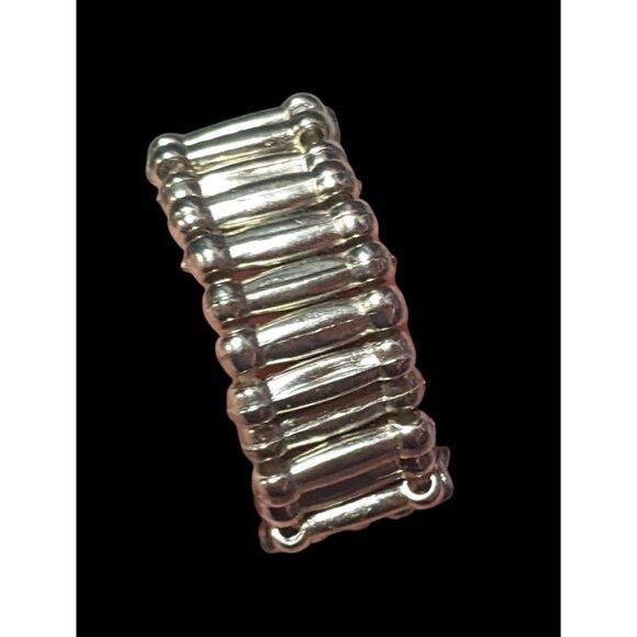 Victorian Style Silver Tone Stretch Ring With Marbled White Cabochon Size 7 1/2 - Picture 14 of 16